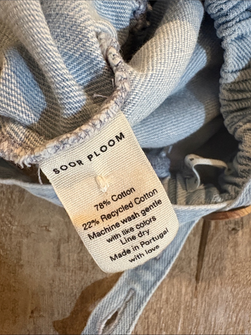 Soor Ploom Oona - Picture 3 of 5